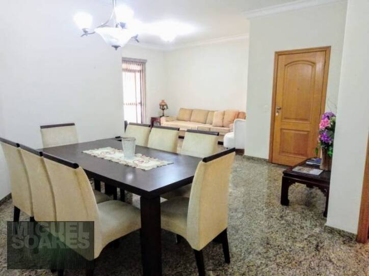 Apartamento à venda com 4 quartos, 280m² - Foto 1