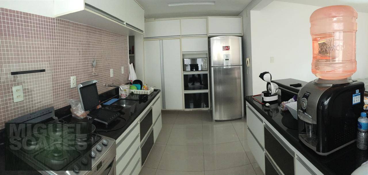 Apartamento à venda com 2 quartos, 105m² - Foto 6