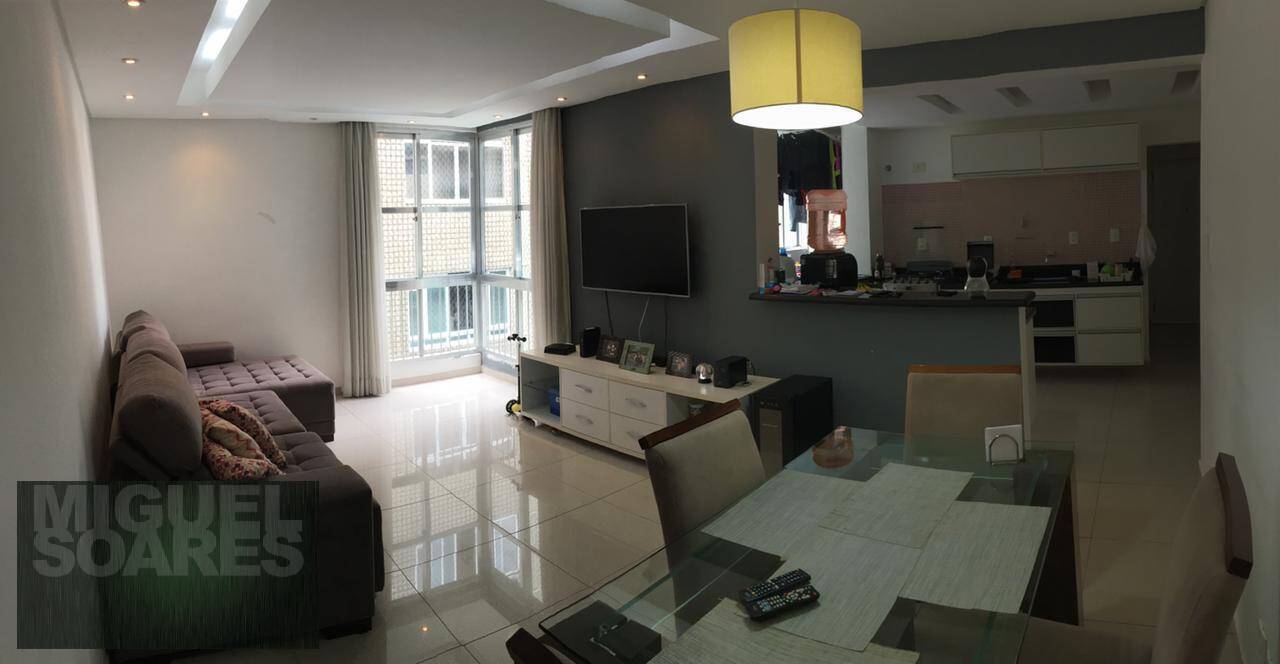 Apartamento à venda com 2 quartos, 105m² - Foto 2