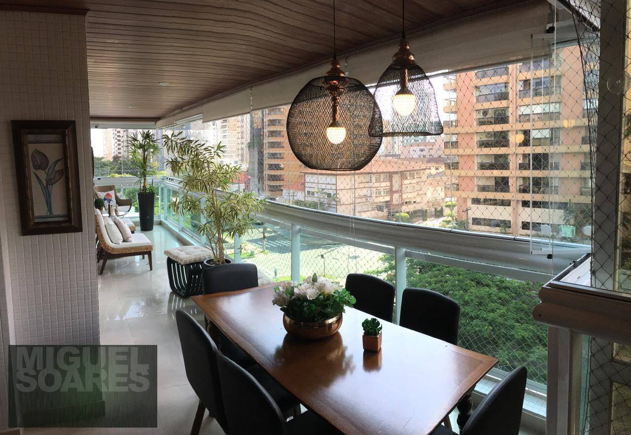 Apartamento à venda e aluguel com 3 quartos, 220m² - Foto 2