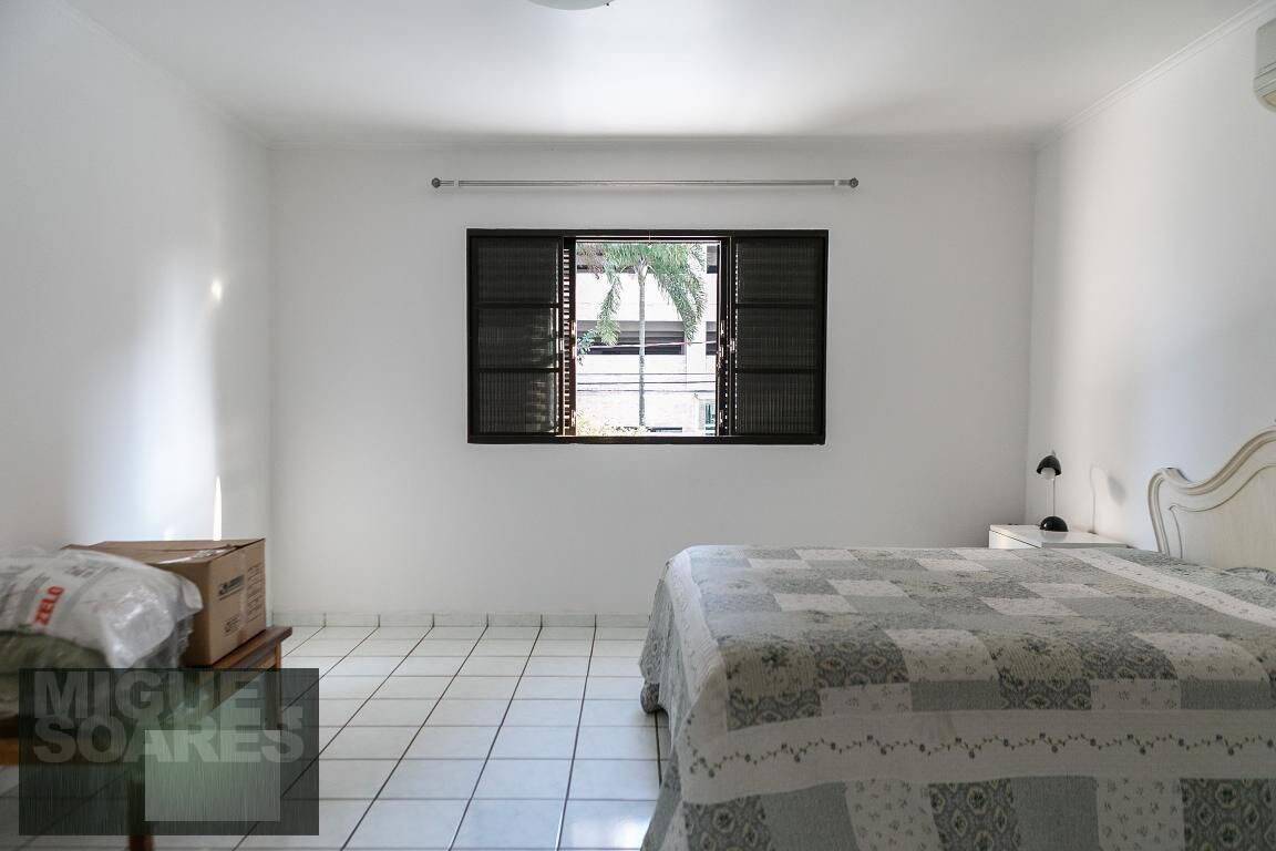 Casa à venda com 5 quartos, 420m² - Foto 21