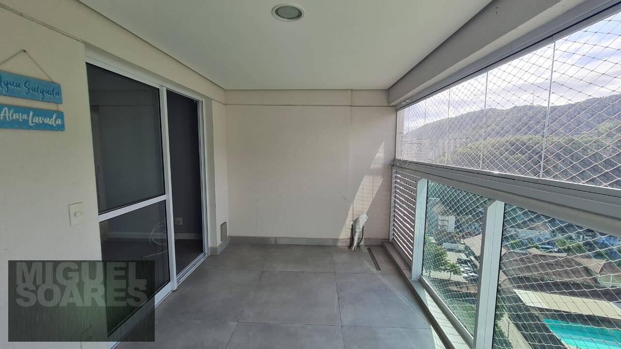 Apartamento à venda com 2 quartos, 66m² - Foto 5