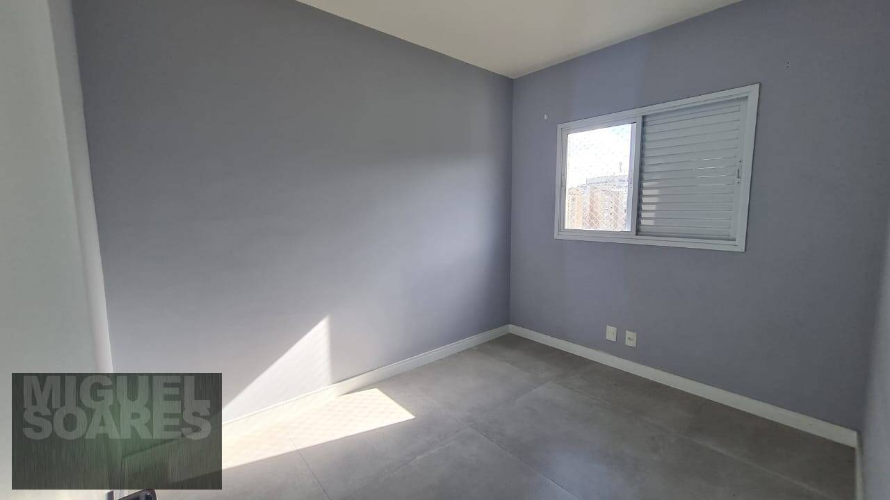 Apartamento à venda com 2 quartos, 66m² - Foto 11