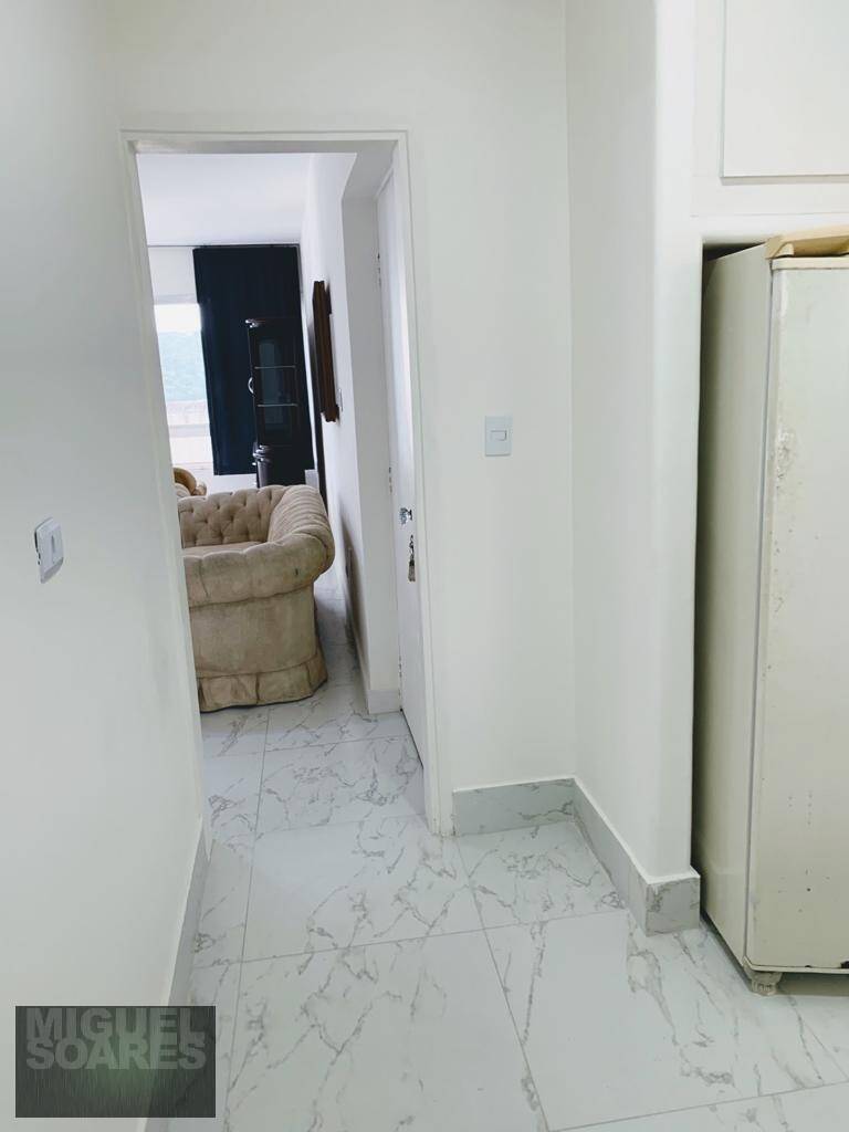 Apartamento à venda com 3 quartos, 132m² - Foto 27