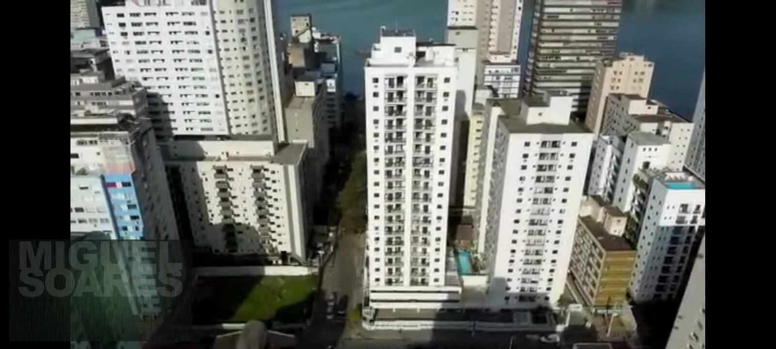 Apartamento à venda com 3 quartos, 94m² - Foto 8