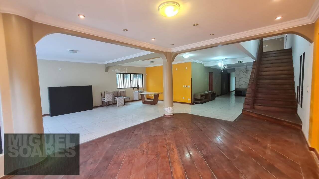 Casa, 5 quartos, 357 m² - Foto 4