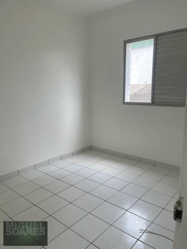 Apartamento à venda com 1 quarto, 30m² - Foto 6