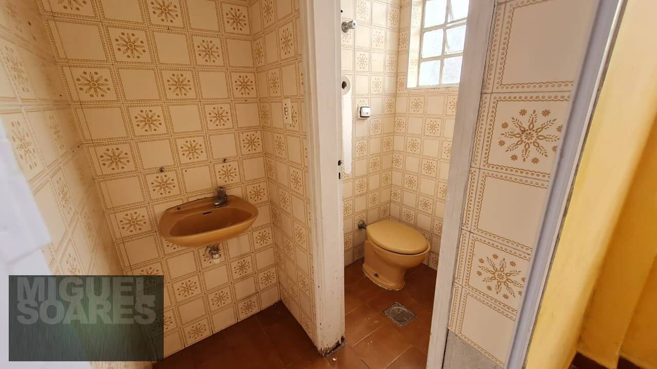 Casa à venda e aluguel com 8 quartos, 295m² - Foto 21