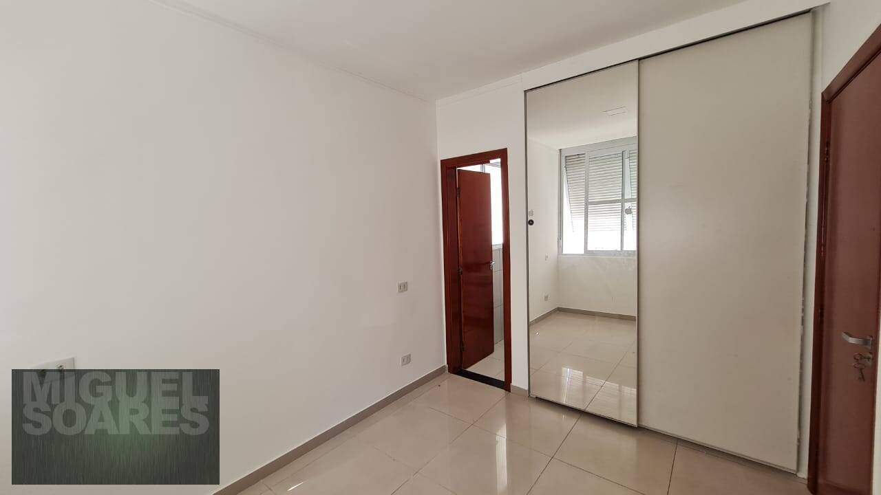 Apartamento à venda com 1 quarto, 47m² - Foto 19