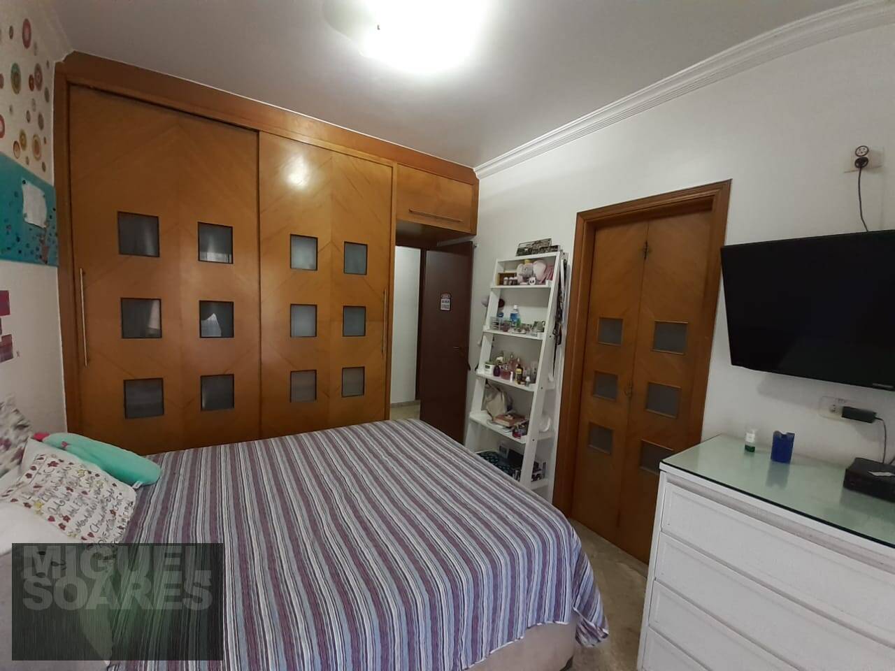 Apartamento à venda com 3 quartos, 197m² - Foto 14