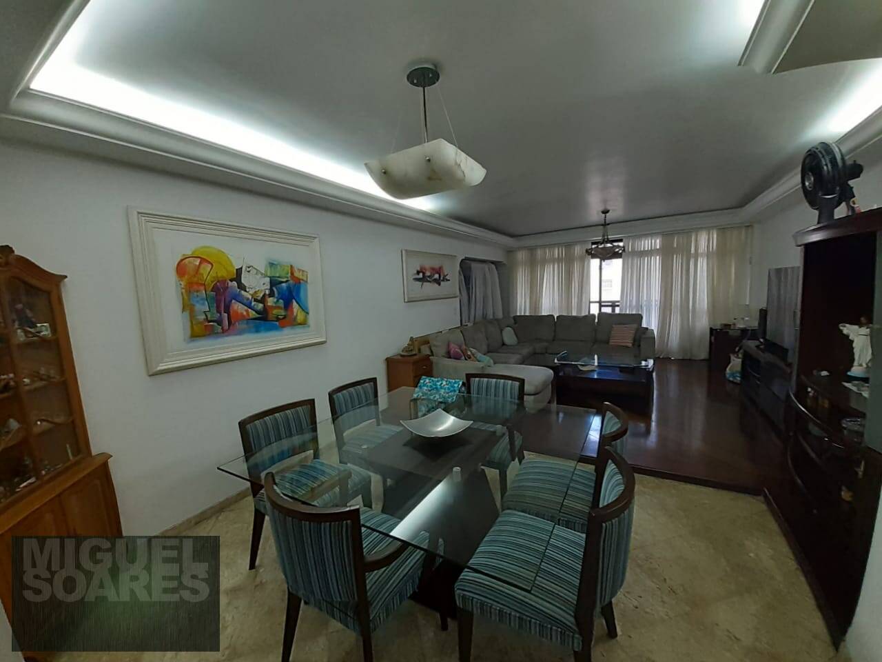 Apartamento à venda com 3 quartos, 197m² - Foto 17