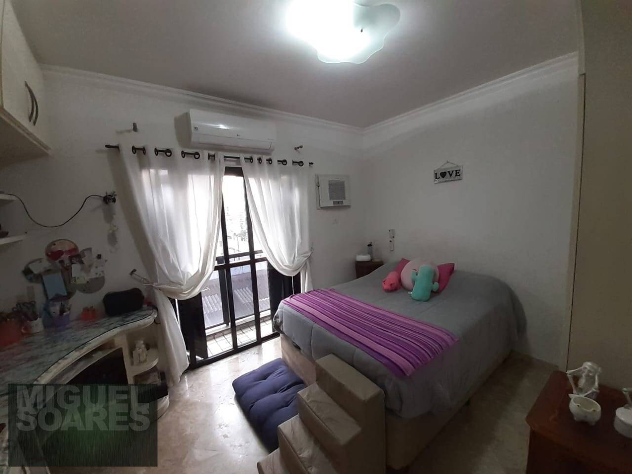 Apartamento à venda com 3 quartos, 197m² - Foto 34