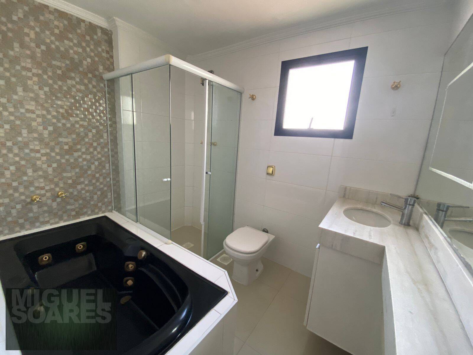 Apartamento à venda e aluguel com 4 quartos, 240m² - Foto 15