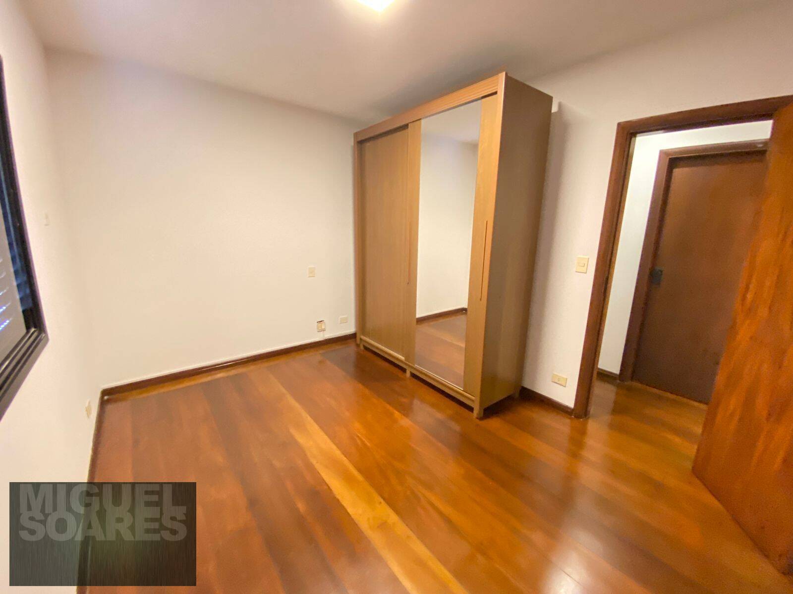 Apartamento à venda e aluguel com 4 quartos, 240m² - Foto 26