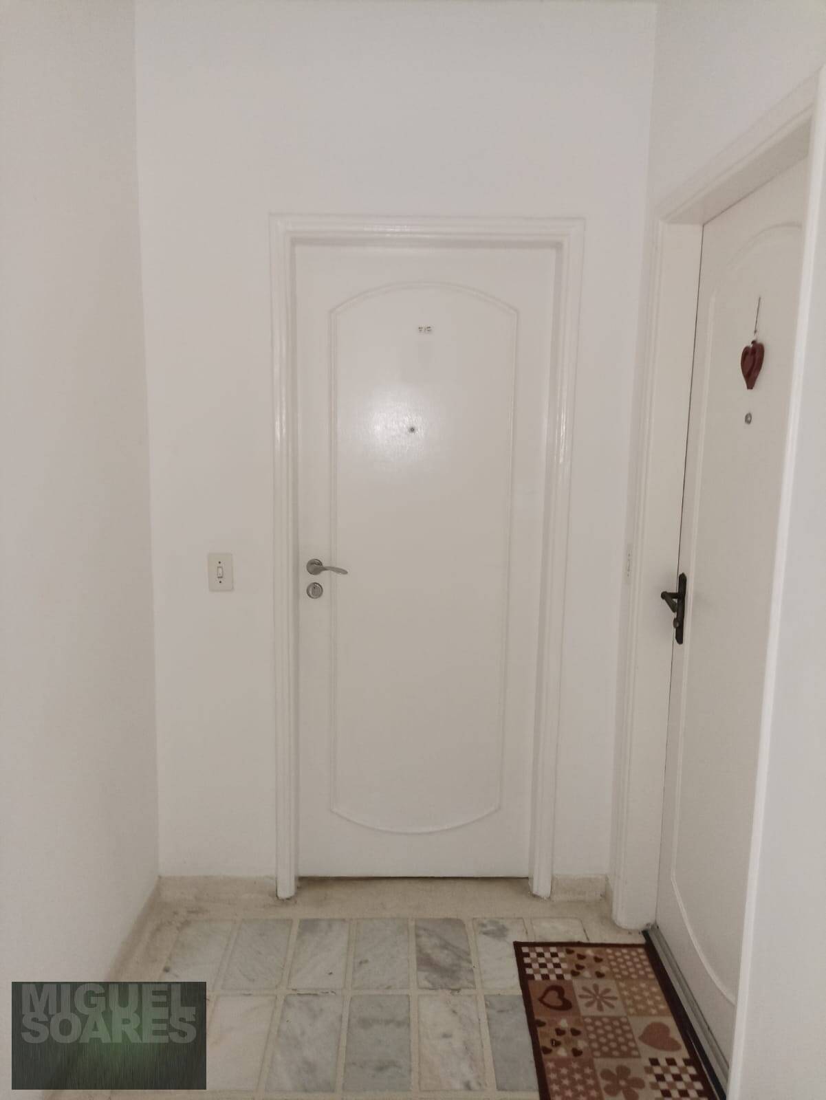 Apartamento à venda com 3 quartos, 140m² - Foto 10