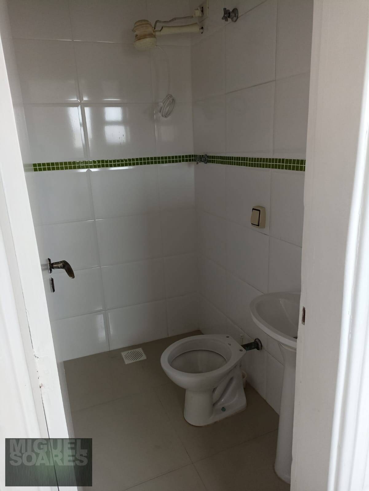 Apartamento à venda com 3 quartos, 140m² - Foto 9