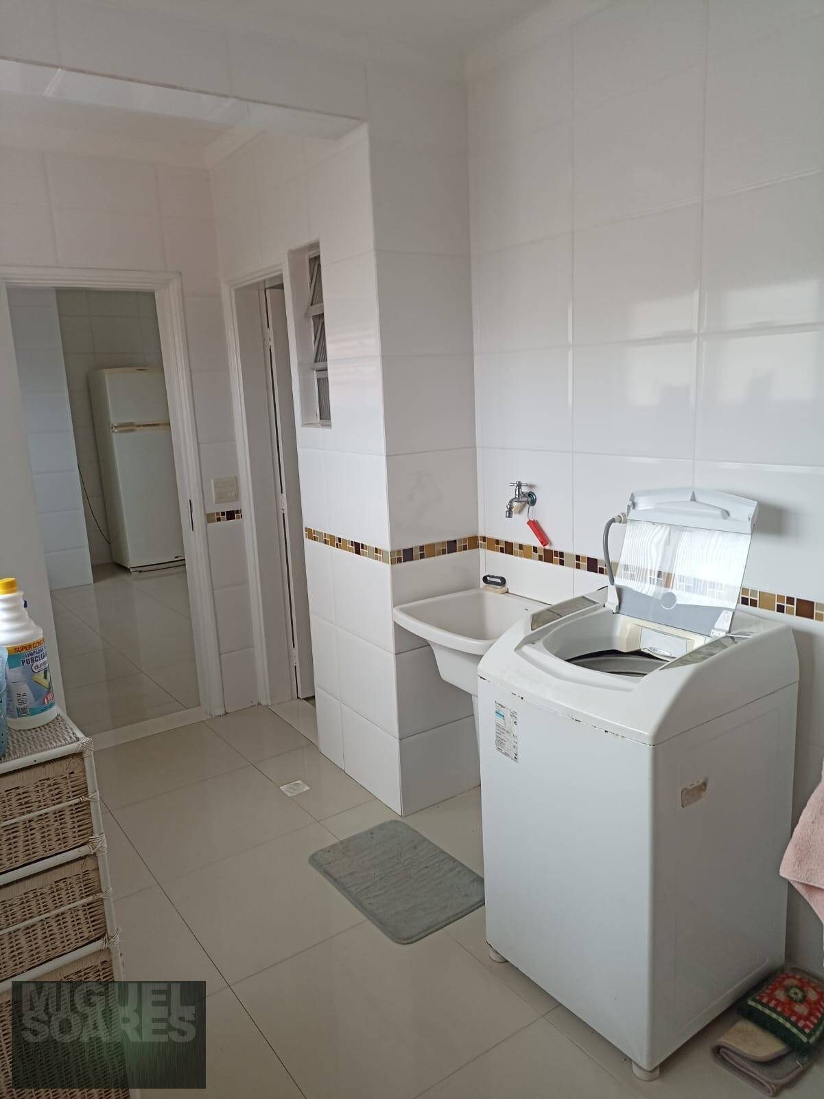 Apartamento à venda com 3 quartos, 140m² - Foto 25