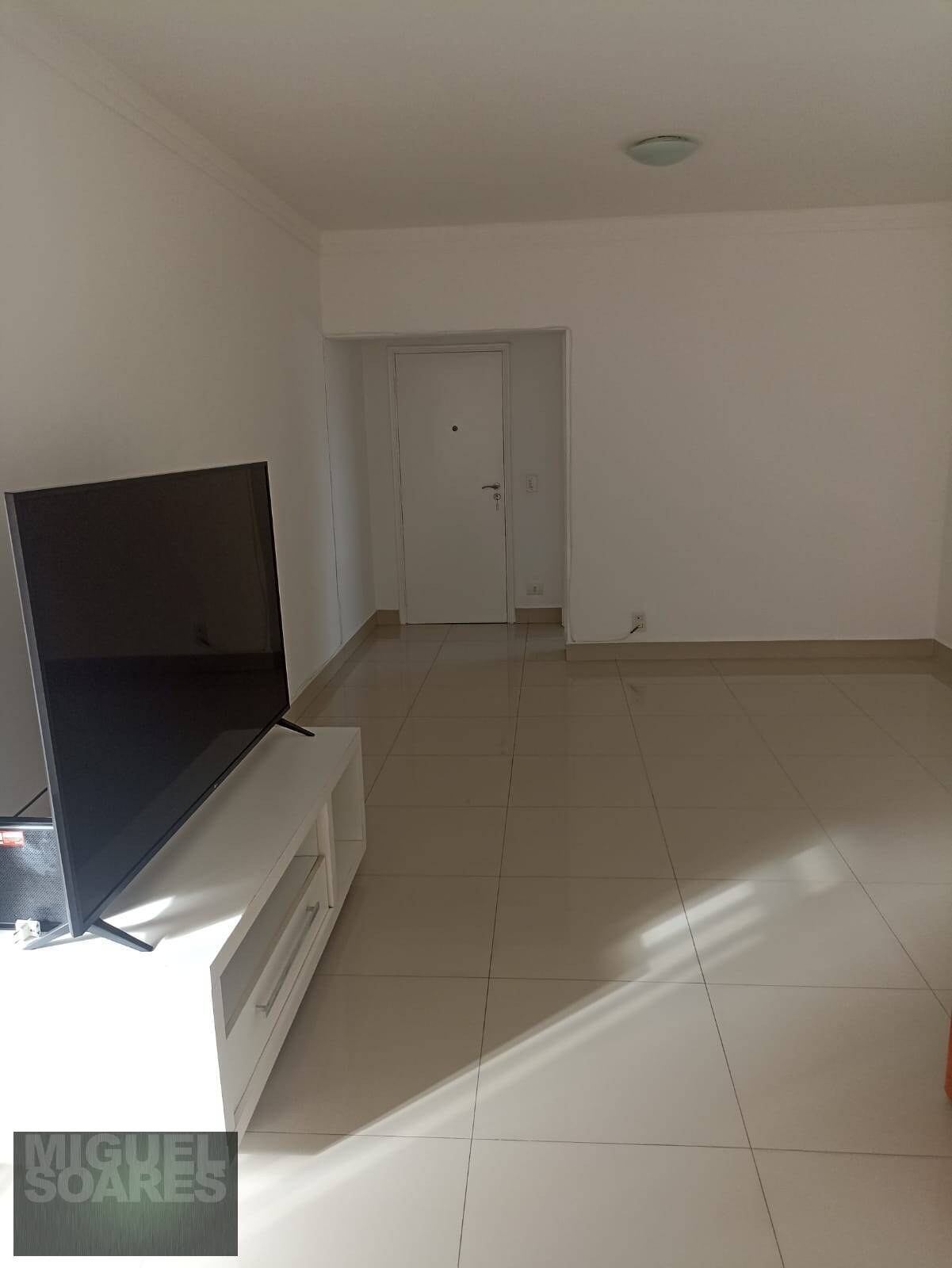 Apartamento à venda com 3 quartos, 140m² - Foto 28