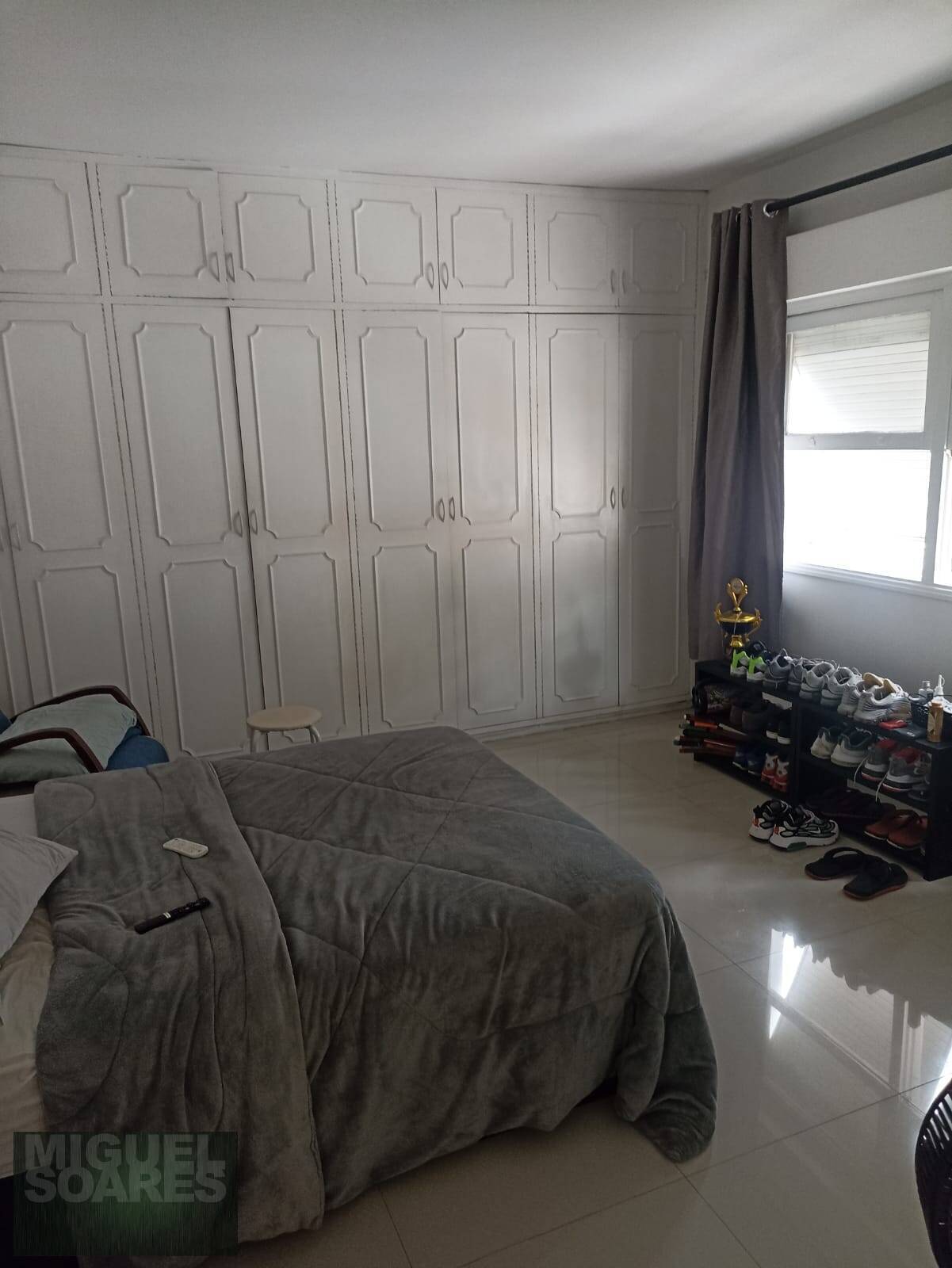 Apartamento à venda com 3 quartos, 140m² - Foto 33