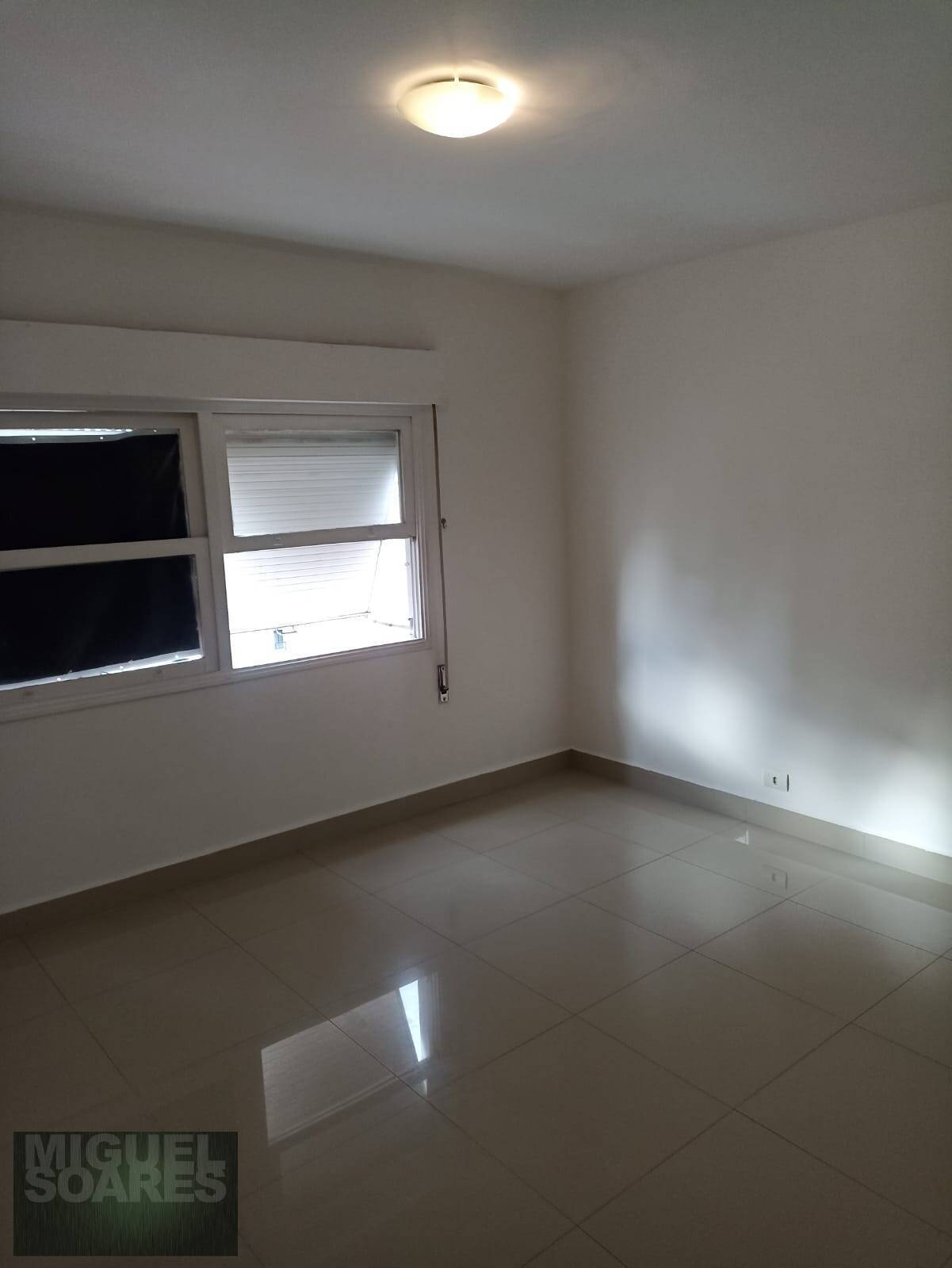 Apartamento à venda com 3 quartos, 140m² - Foto 35