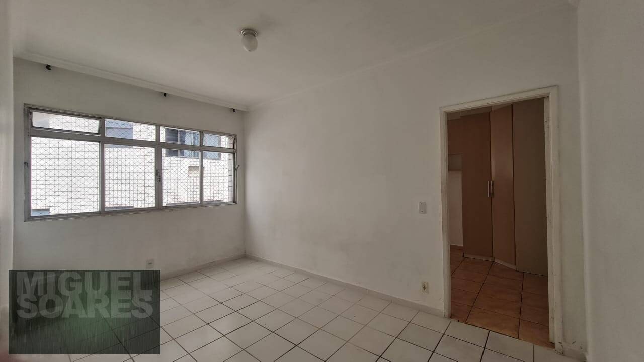 Apartamento à venda com 1 quarto, 58m² - Foto 1