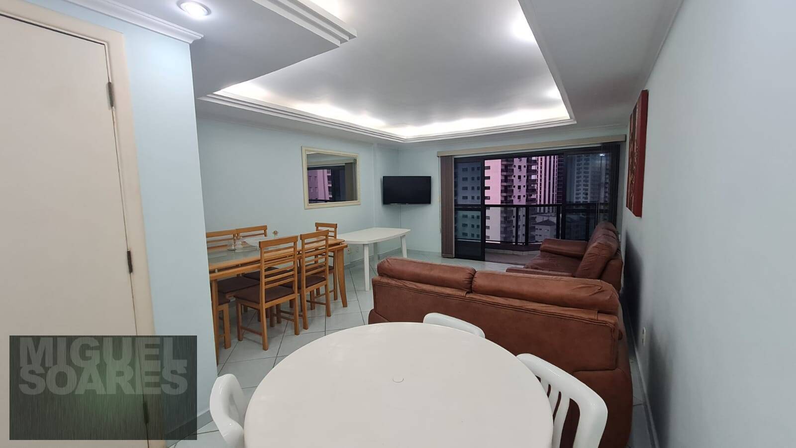 Apartamento à venda com 2 quartos, 100m² - Foto 5