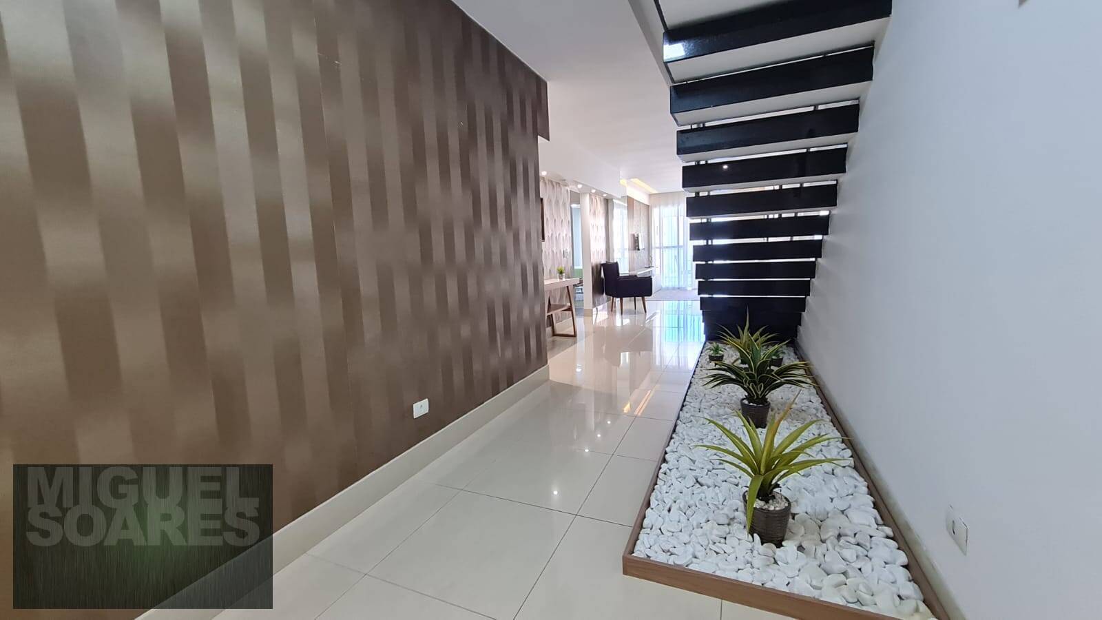 Cobertura à venda com 3 quartos, 400m² - Foto 17