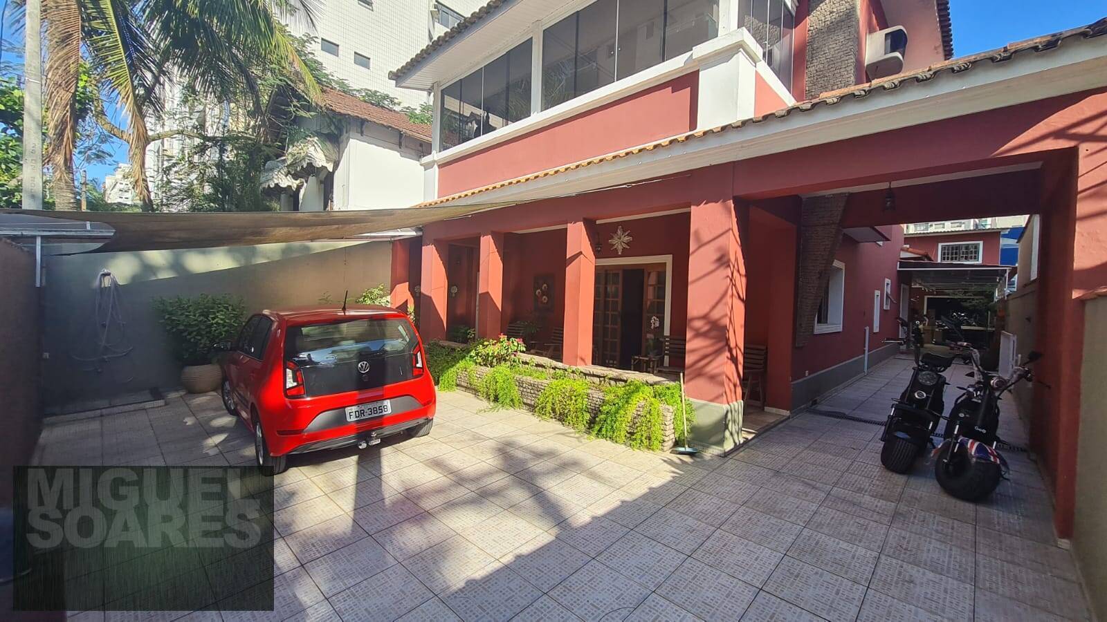 Casa à venda com 3 quartos, 284m² - Foto 32