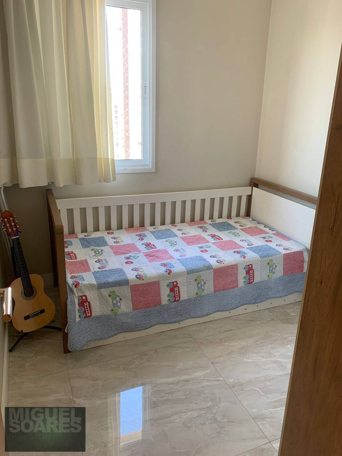 Apartamento à venda com 3 quartos, 98m² - Foto 9