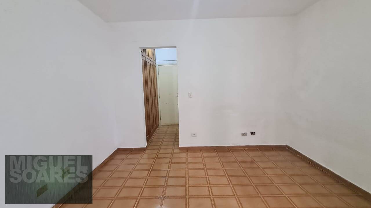 Apartamento à venda com 1 quarto, 56m² - Foto 15