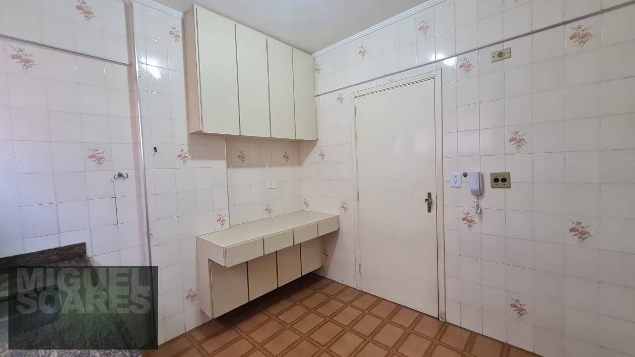 Apartamento à venda com 1 quarto, 56m² - Foto 11