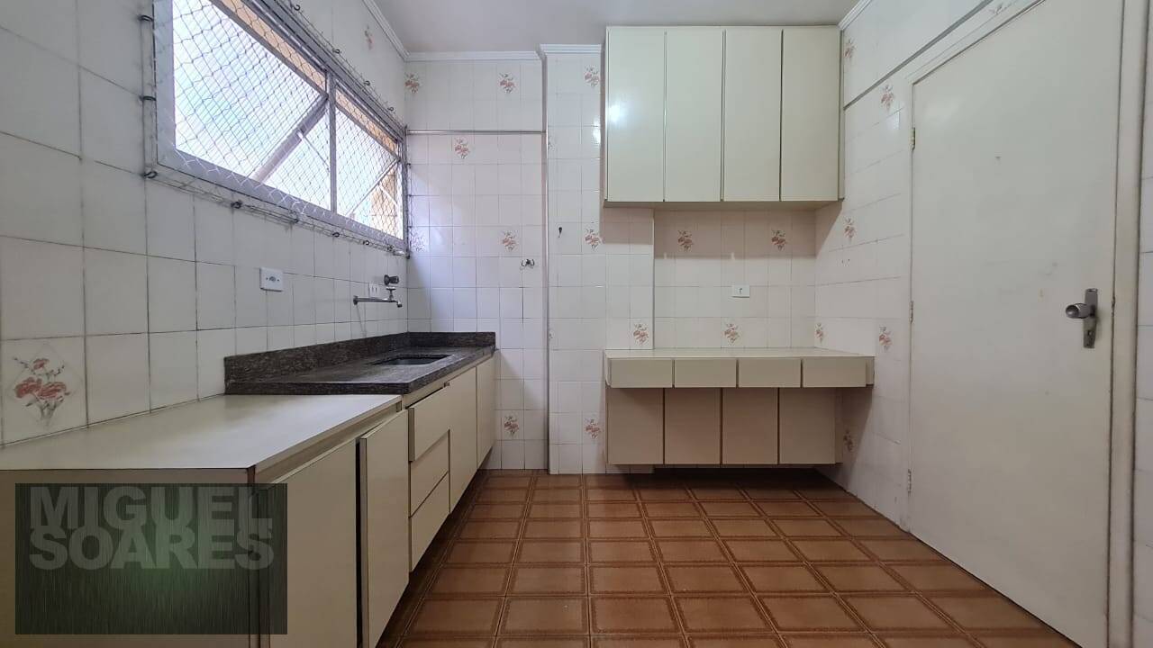 Apartamento à venda com 1 quarto, 56m² - Foto 8