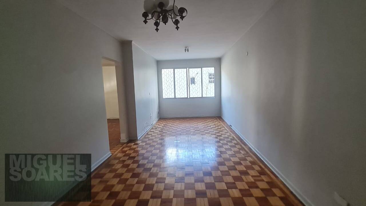 Apartamento à venda com 2 quartos, 84m² - Foto 2