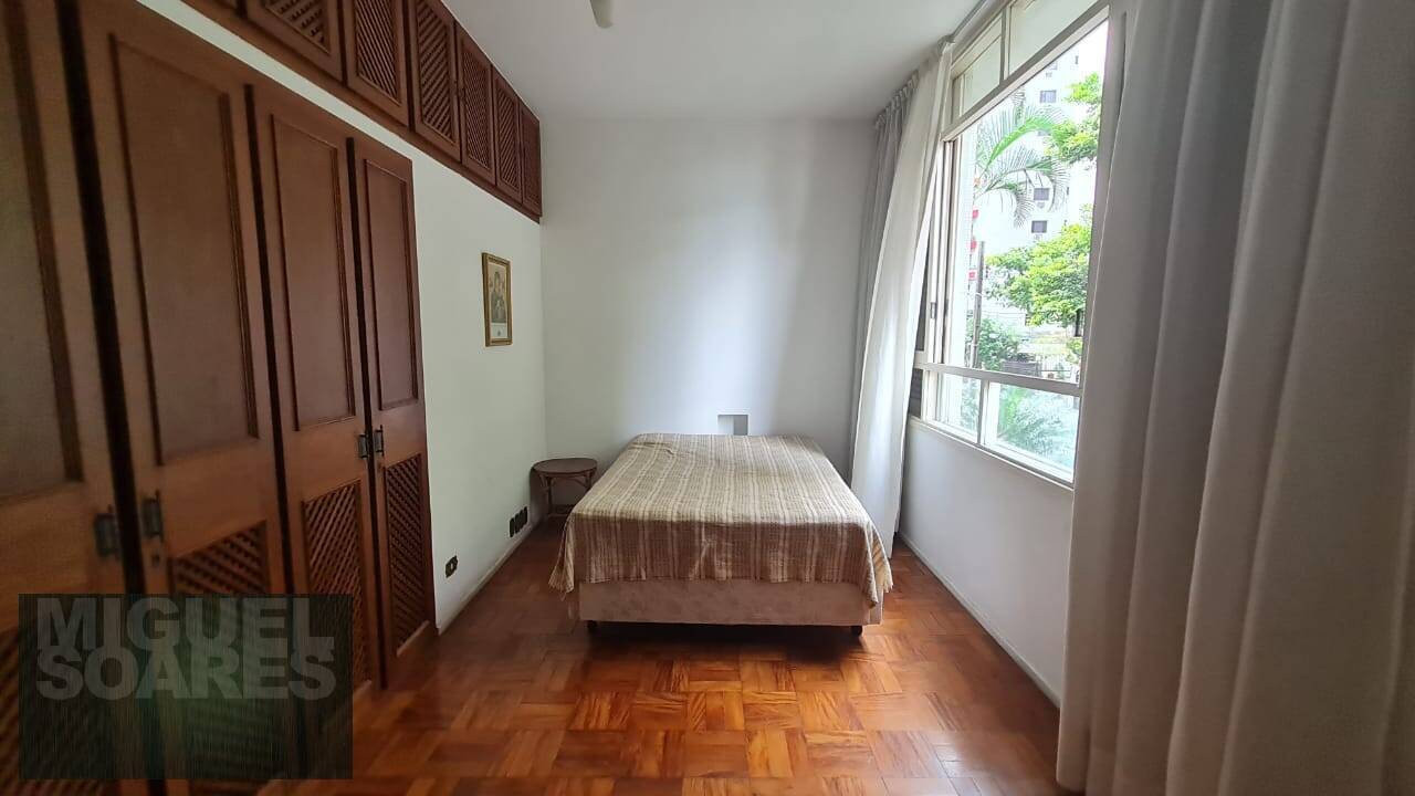 Apartamento à venda com 3 quartos, 198m² - Foto 21