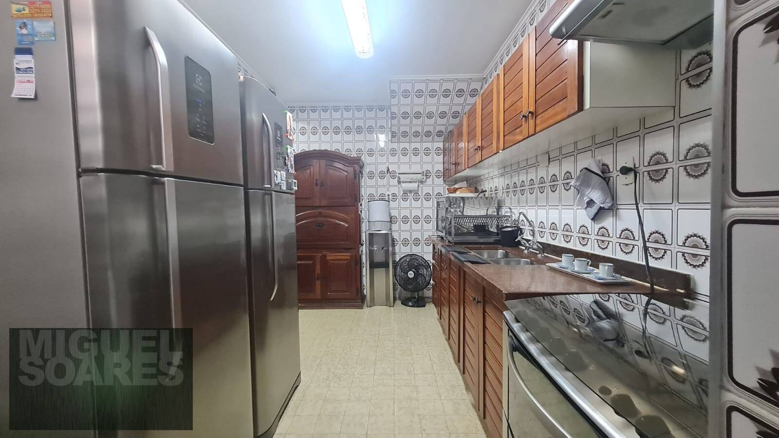 Sobrado à venda com 3 quartos, 180m² - Foto 11