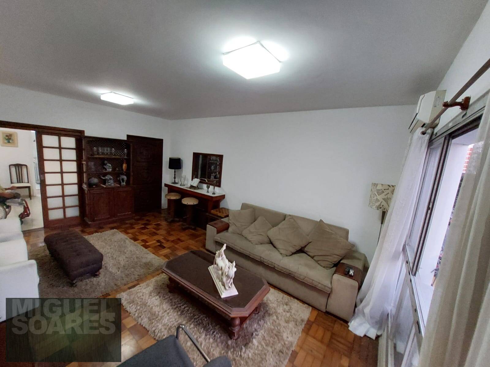 Apartamento à venda com 3 quartos, 147m² - Foto 10