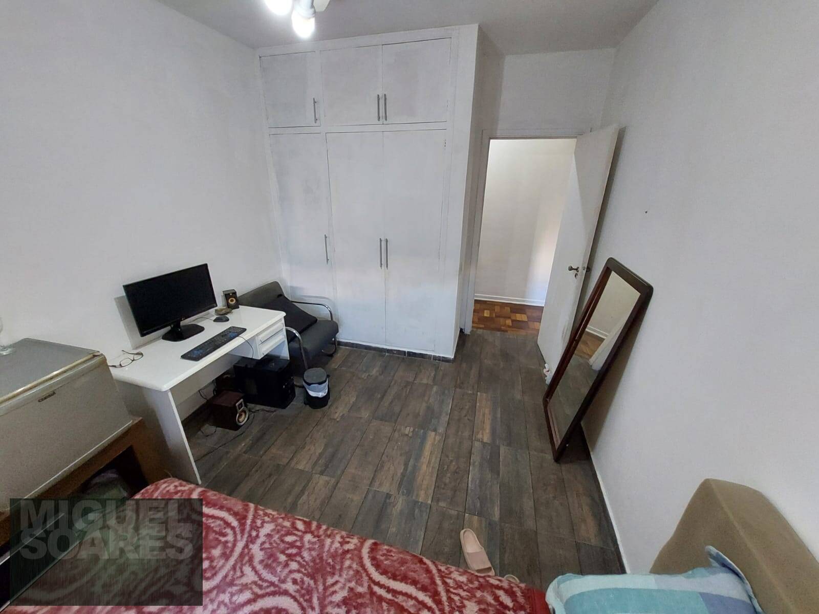 Apartamento à venda com 3 quartos, 147m² - Foto 32