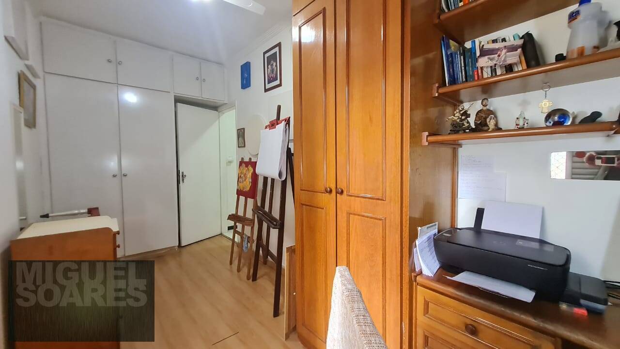 Apartamento à venda com 3 quartos, 97m² - Foto 17