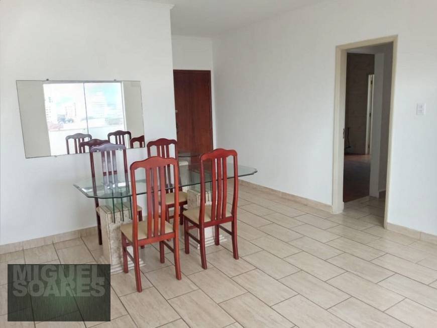 Apartamento à venda com 2 quartos, 137m² - Foto 4