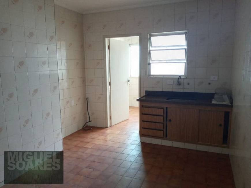 Apartamento à venda com 2 quartos, 137m² - Foto 10