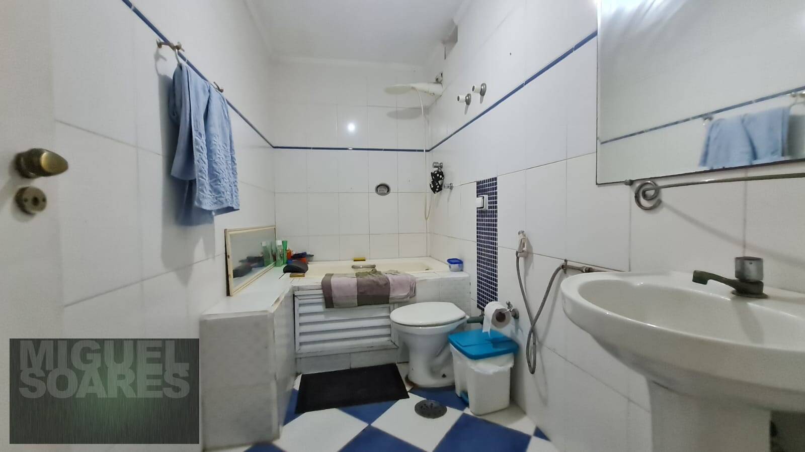 Apartamento à venda com 3 quartos, 147m² - Foto 33