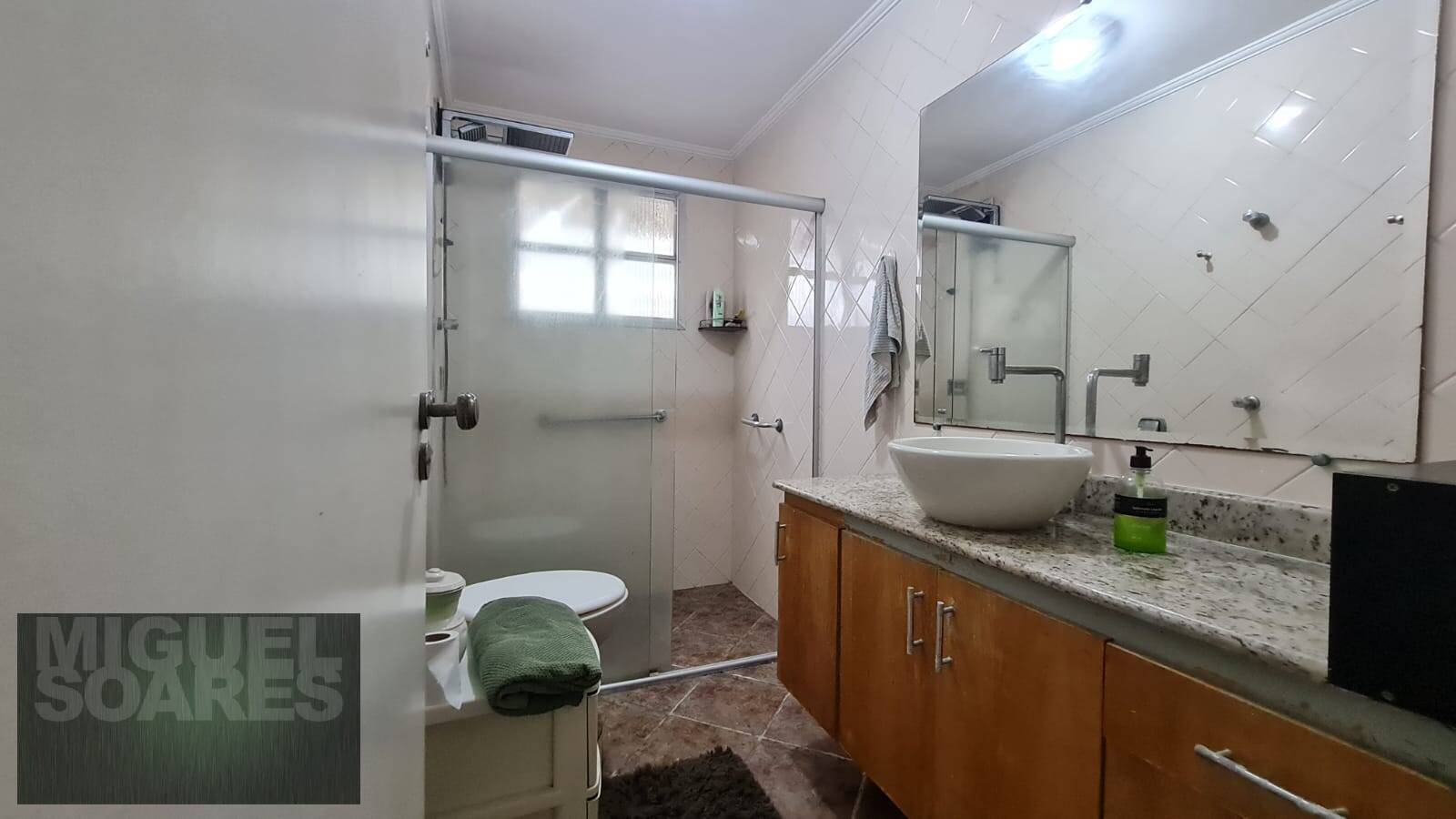 Apartamento à venda com 3 quartos, 147m² - Foto 27