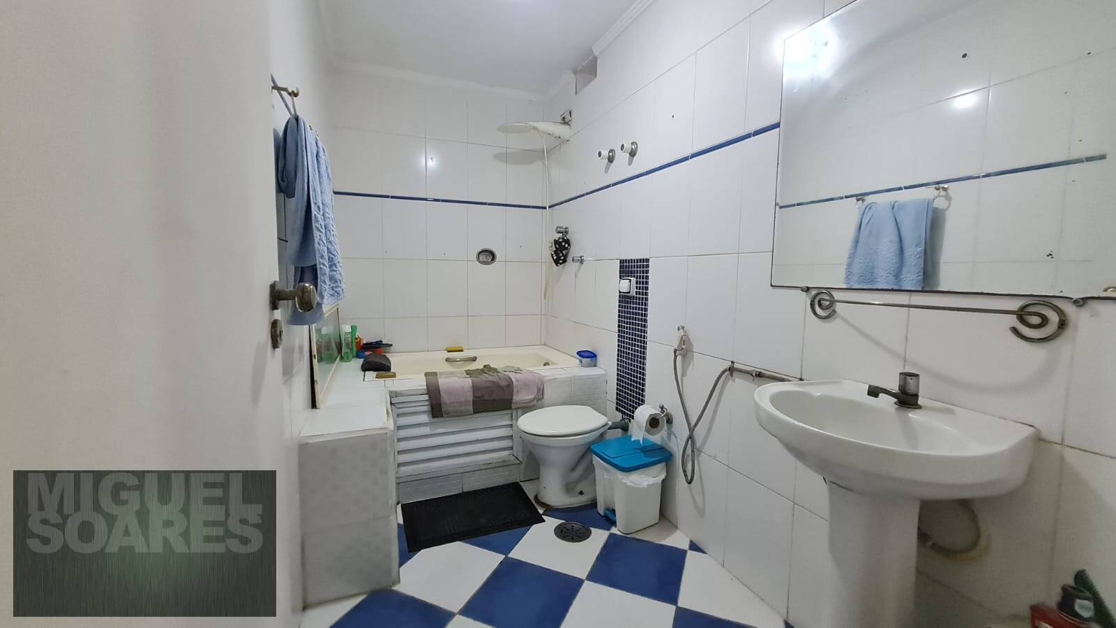 Apartamento à venda com 3 quartos, 147m² - Foto 34