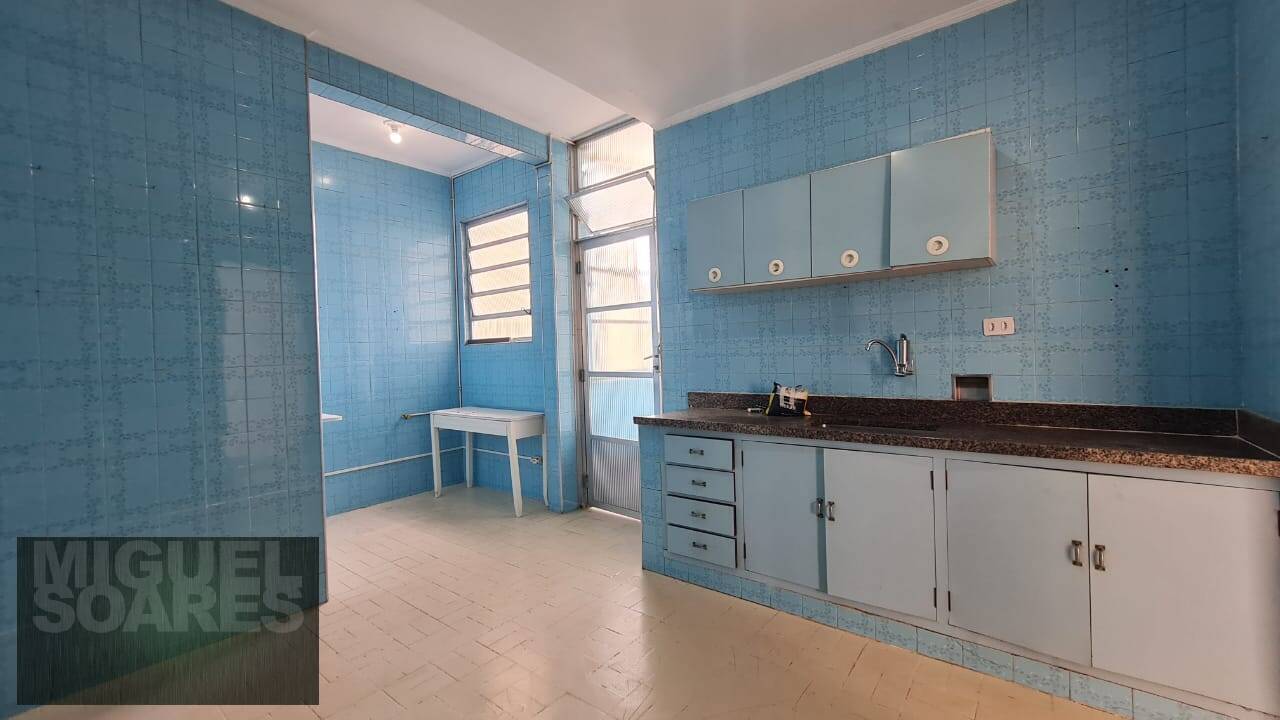 Apartamento à venda com 3 quartos, 111m² - Foto 8