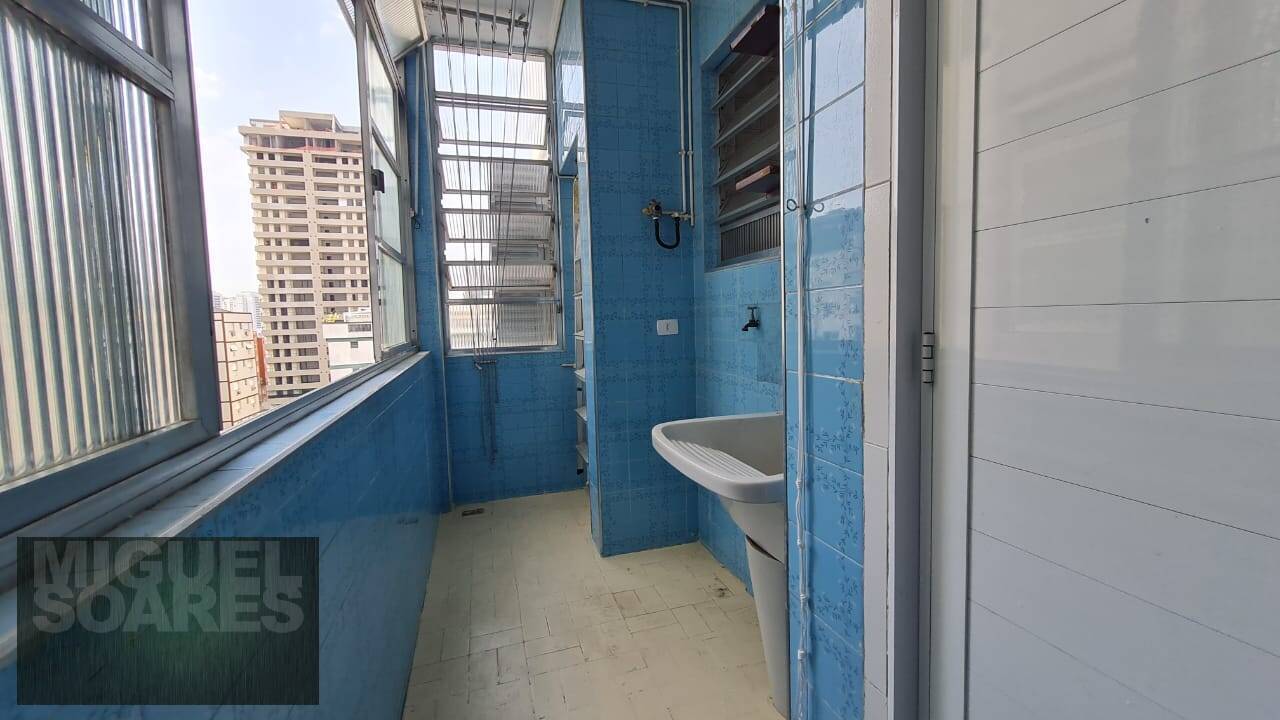 Apartamento à venda com 3 quartos, 111m² - Foto 15