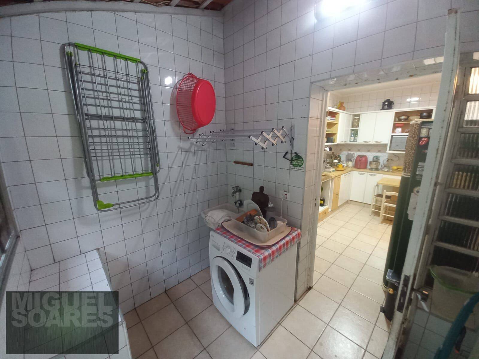 Casa à venda com 3 quartos, 235m² - Foto 18