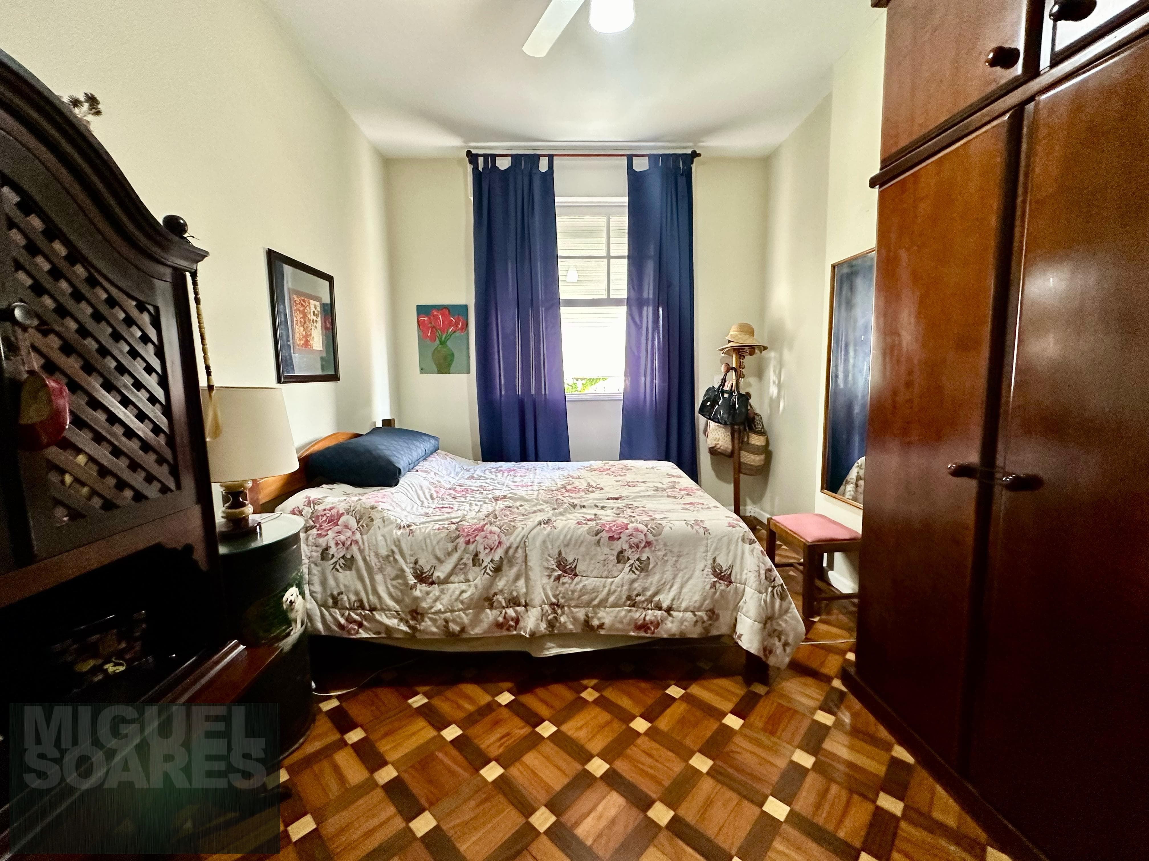 Apartamento à venda com 2 quartos, 75m² - Foto 13