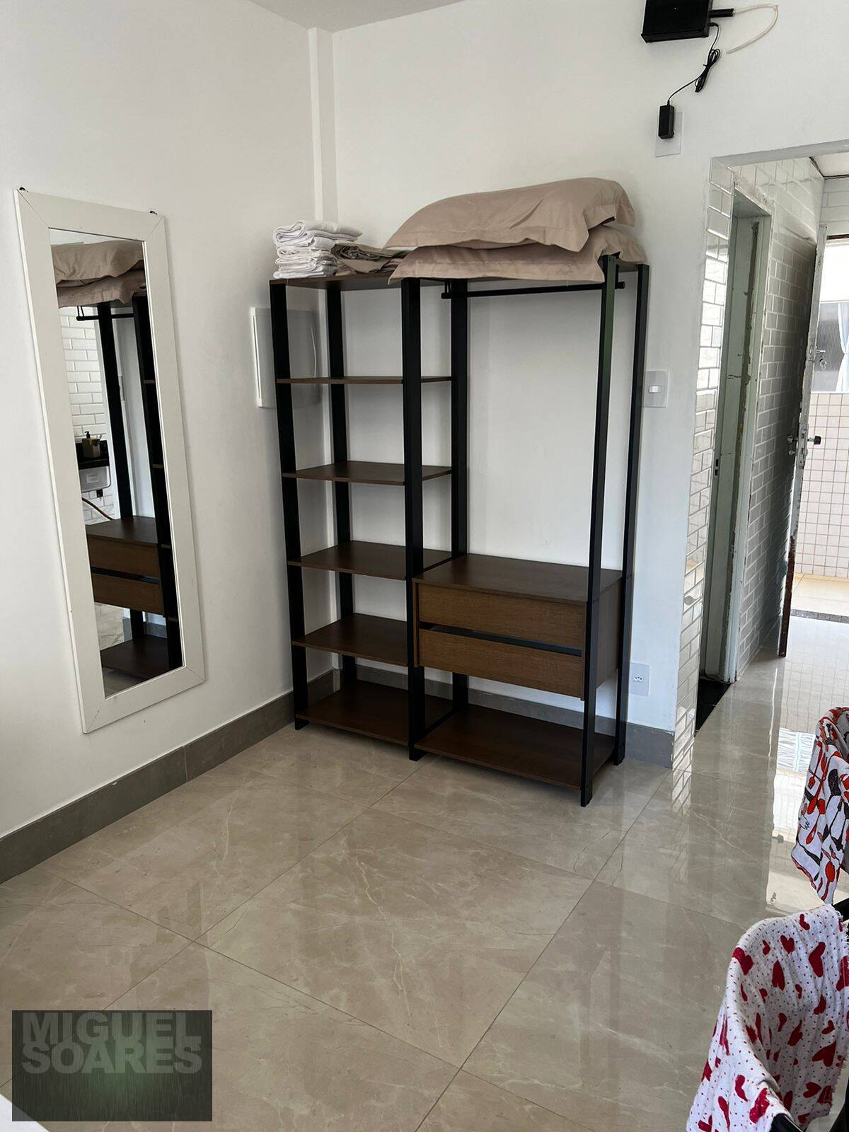 Kitnet e Studio à venda com 1 quarto, 28m² - Foto 4