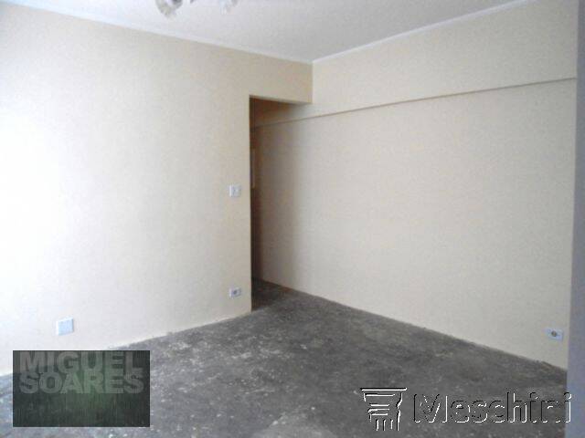 Apartamento à venda com 2 quartos, 65m² - Foto 2