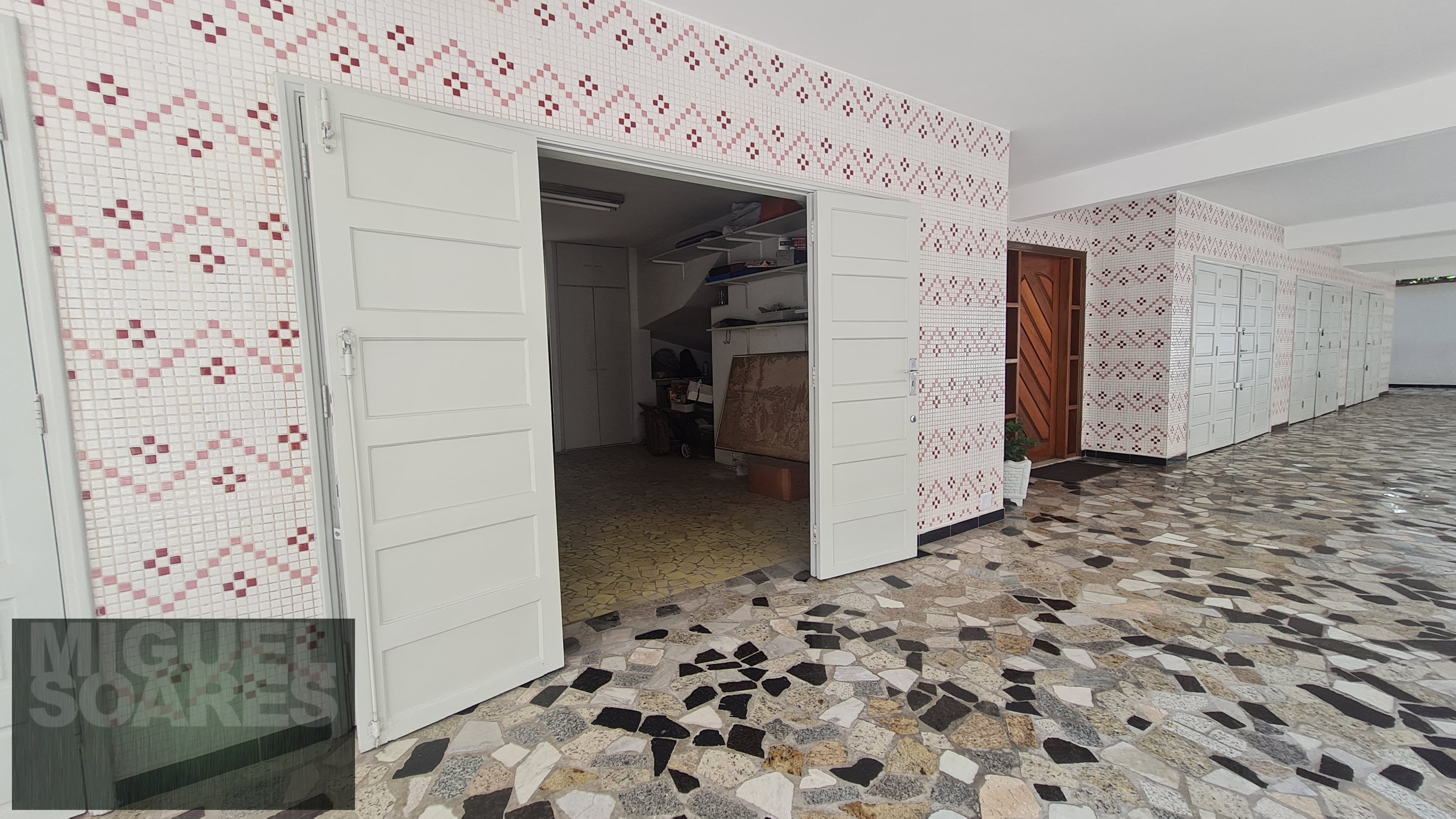 Apartamento à venda com 3 quartos, 118m² - Foto 29